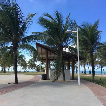 Chale Em Frente A Praia Salvador Bagian luar foto