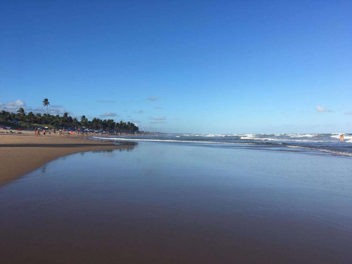 Chale Em Frente A Praia Salvador Bagian luar foto